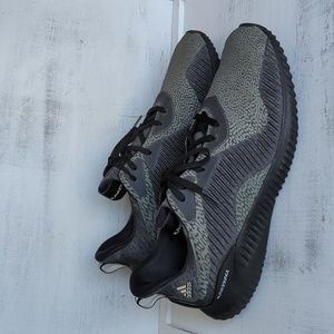 ADIDAS MEN'S ALPHA BOUNCE